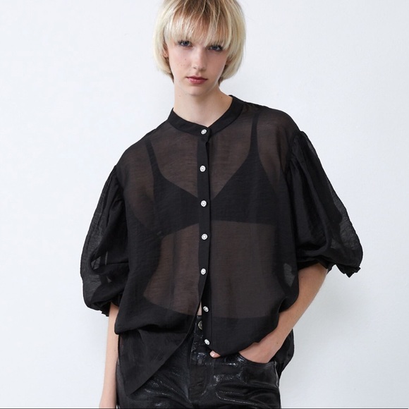 Zara Tops - NEW!!! Zara Jewel 💎 Button Organza Top